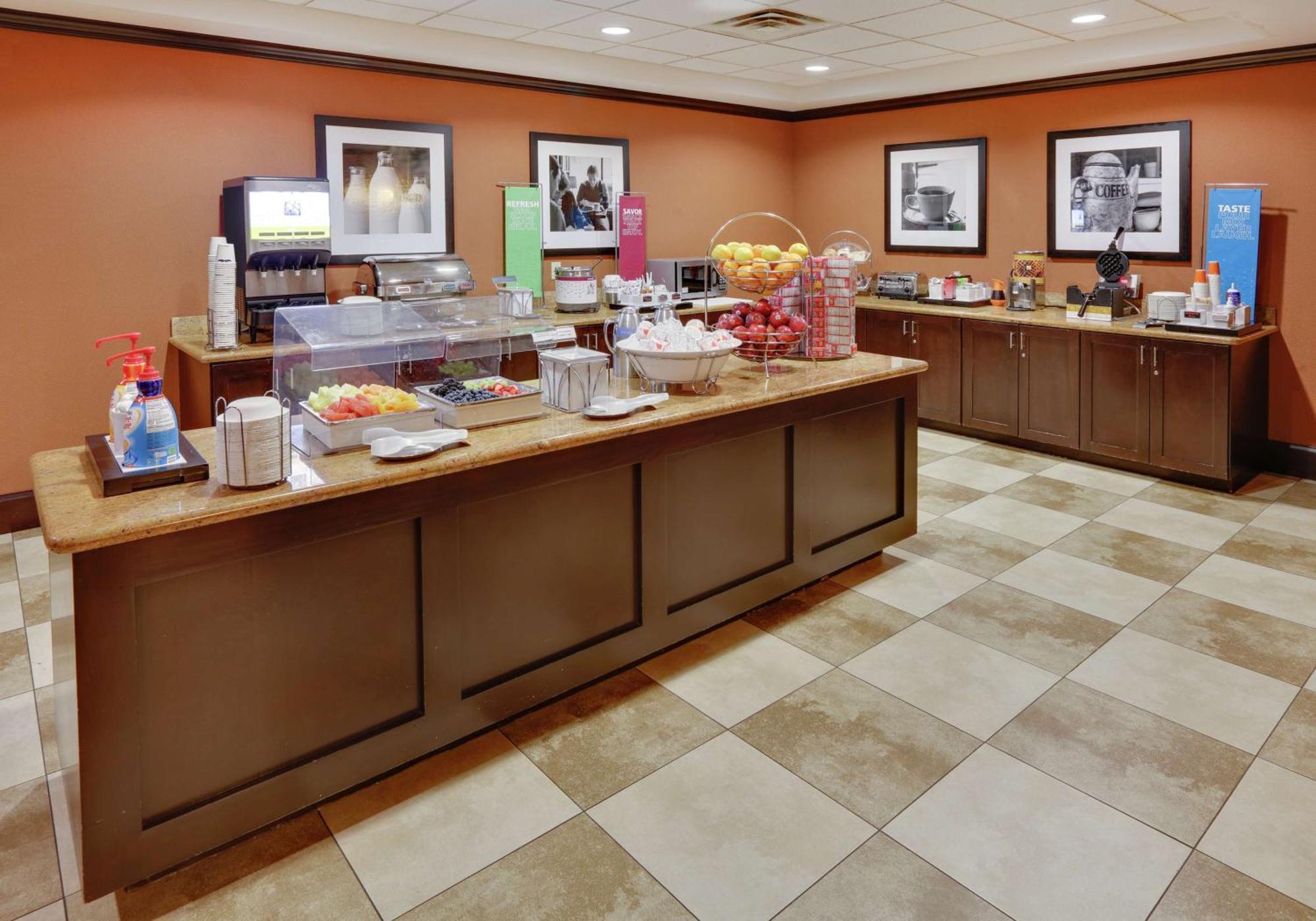 Hampton Inn & Suites Fort Worth/Forest Hill Exterior foto